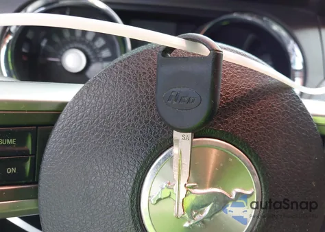 2012 Ford Mustang V6 from USA, damaged, VIN 1ZVBP8EM1C5201733